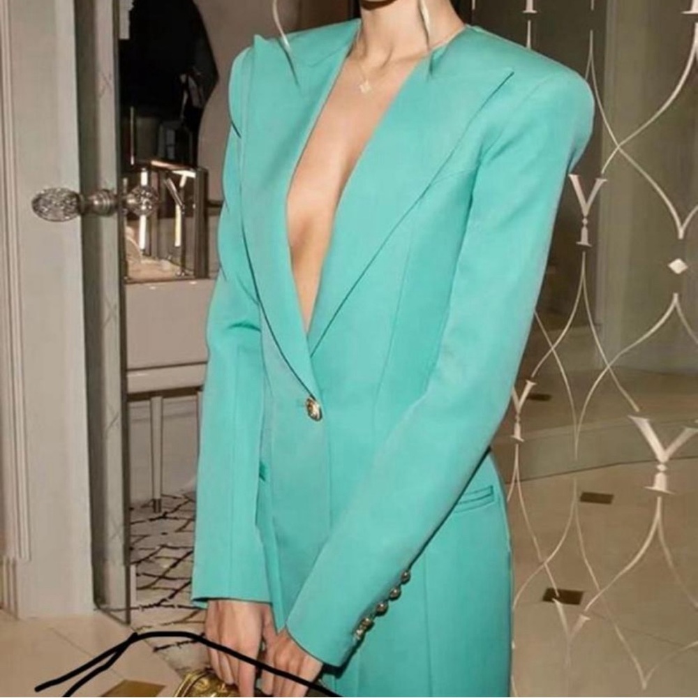 Suit dress